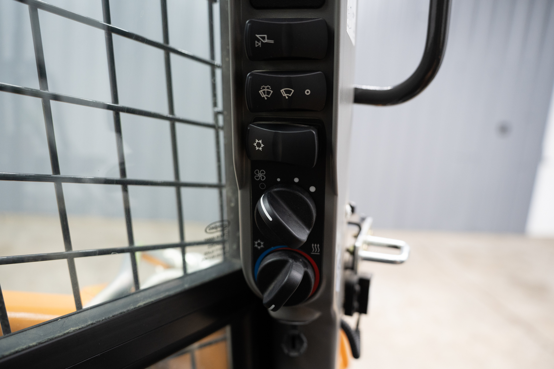 CASE SV340B HF #13