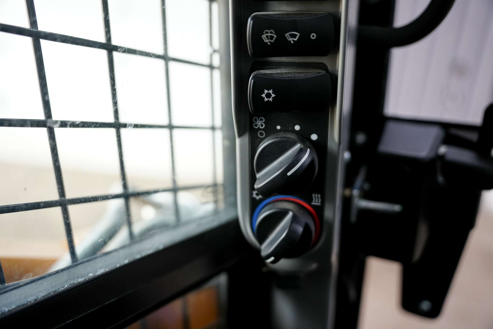 CASE SV340B HF #17