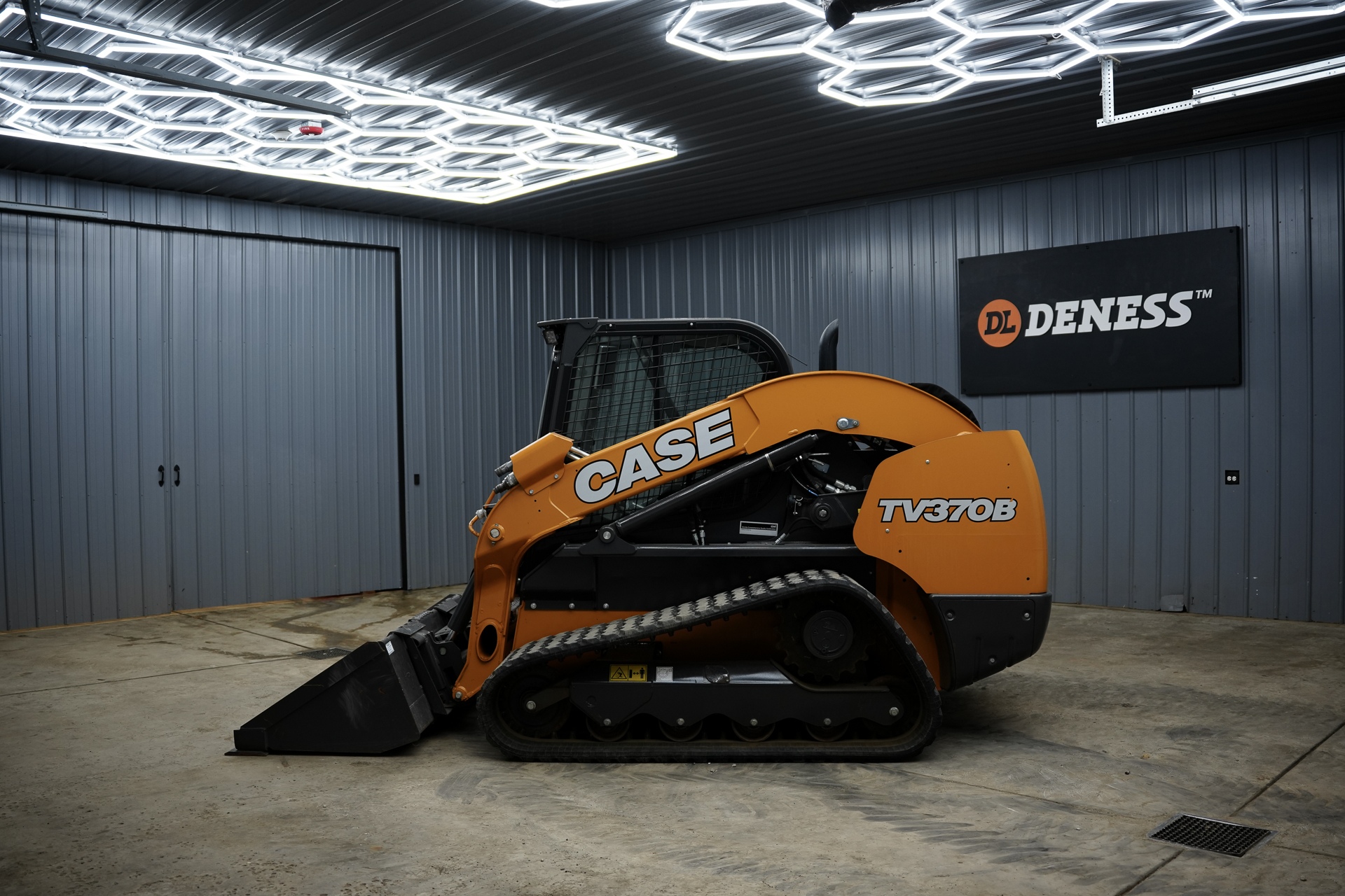 CASE TV370B HF #1