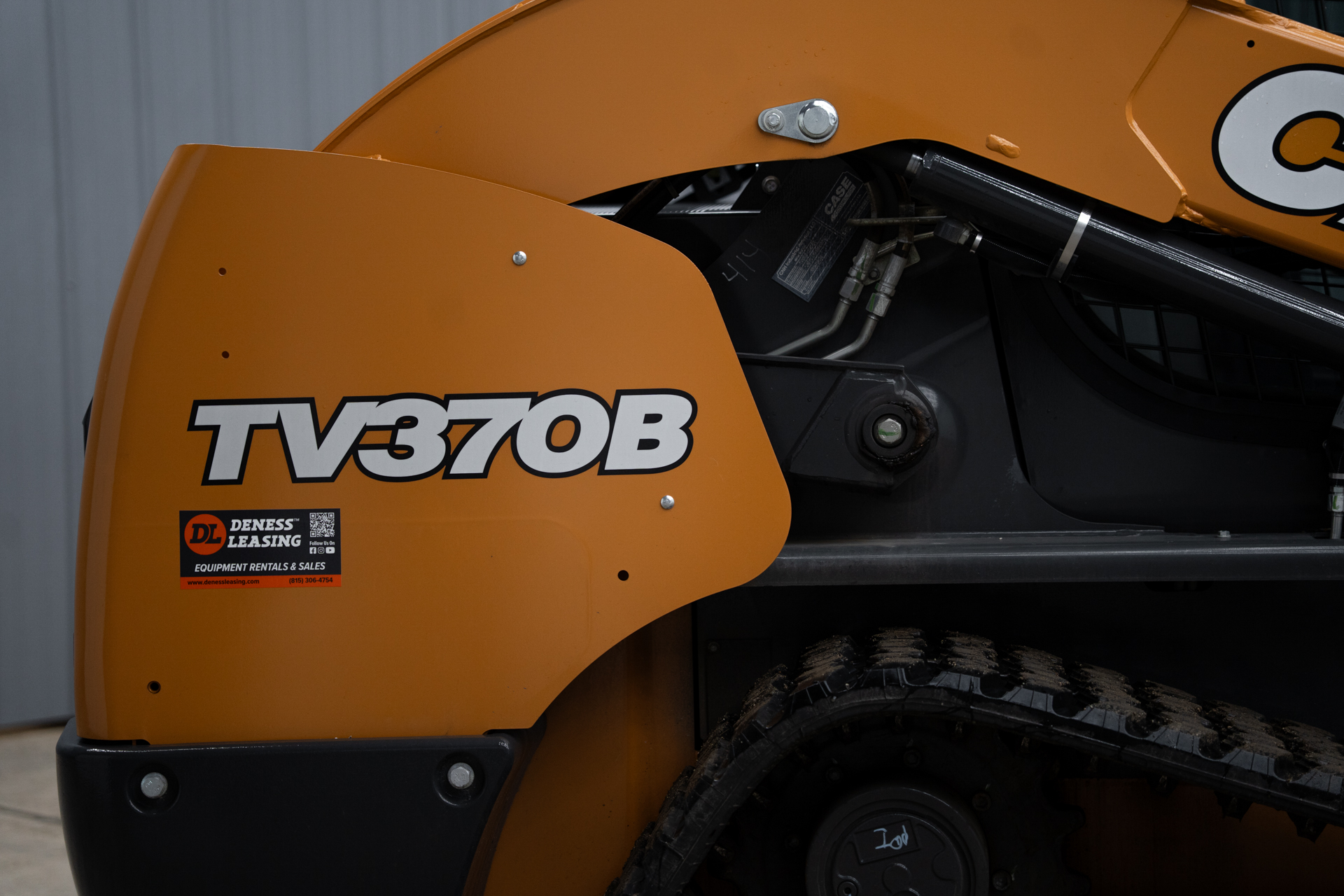 CASE TV370B #6